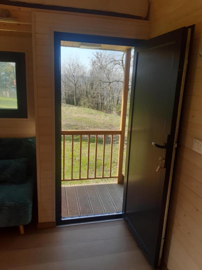 Micro Maison Bois / Tiny House Au Calme Crest Kültér fotó